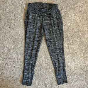 LAST CHANCE TODAY Athleta Gray Joggers | S